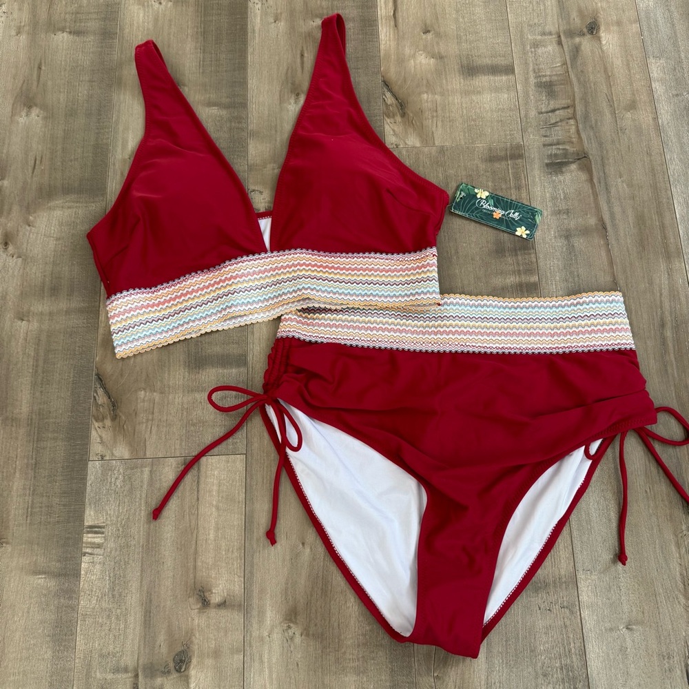 NEW Blooming Jelly Swimsuit 2 Piece XL Red‎ High-Waisted Bottoms Bikini Stretch